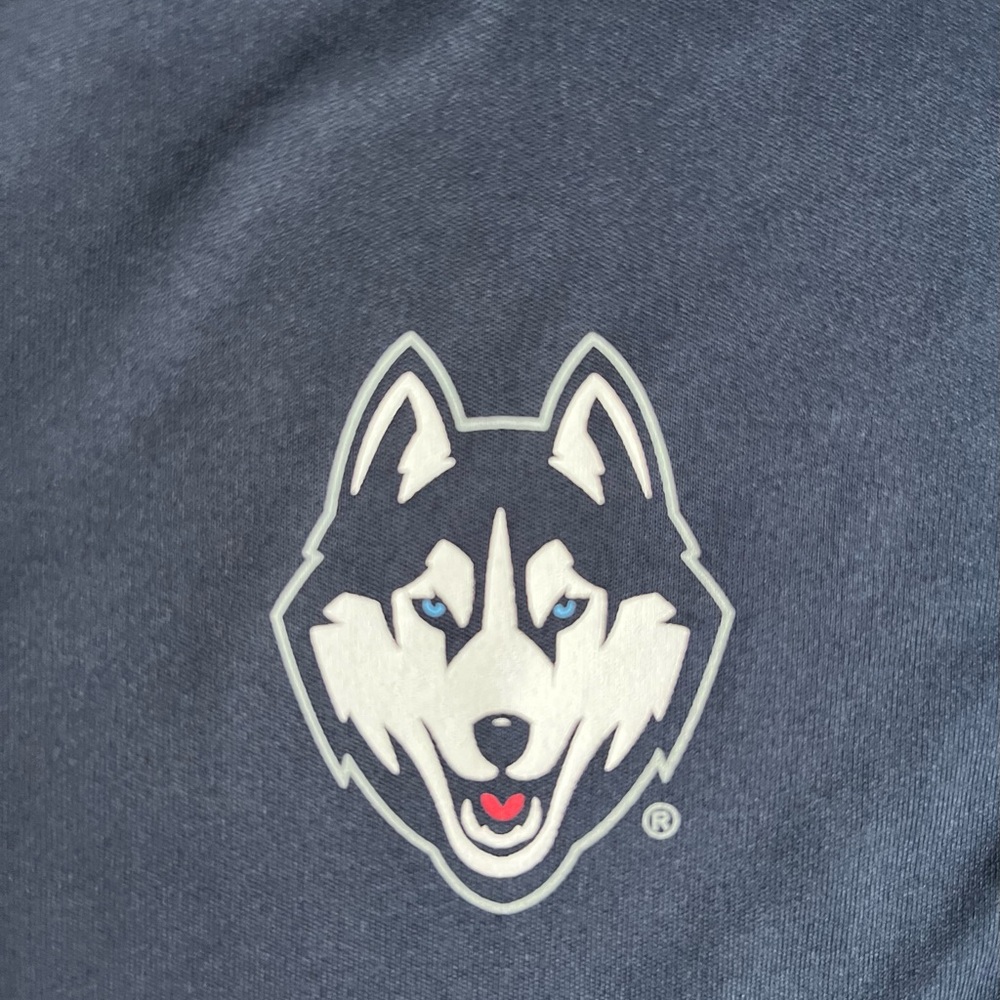 UConn hoodie - Picture 4 of 5
